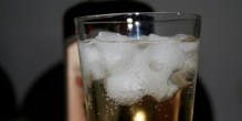 Amarettoens mandelsmag er fremtrædende i denne drink, så hvis du ikke kan lide mandler, skal du ikke vælge denne drink.