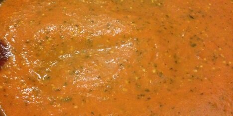 Efter saucen er blevet blendet.