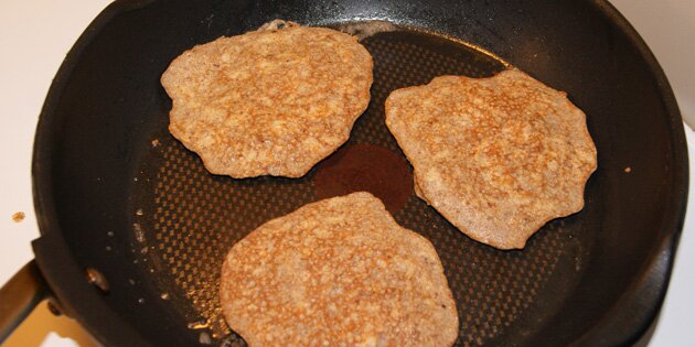 Proteinpandekagerne hænger lettest sammen, hvis de er små.