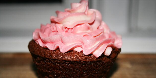 Flotte chokoladecupcakes med den lækreste smørcreme.