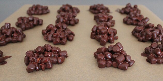 P-tærter lagt klar til afkøling.