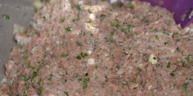 Farsen med persille og feta.