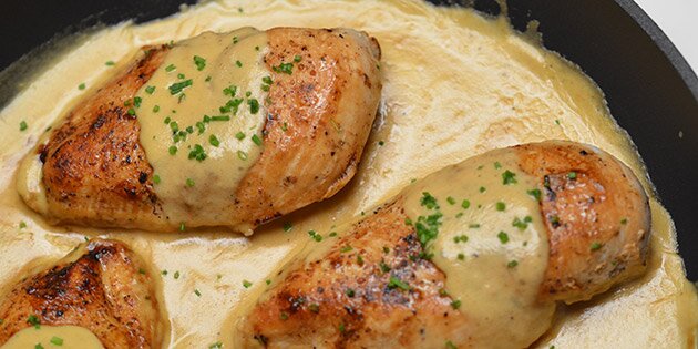 Retten kan serveres i selve panden