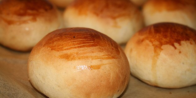 Sådan ser fastelavnsboller ud, før det er pyntet.