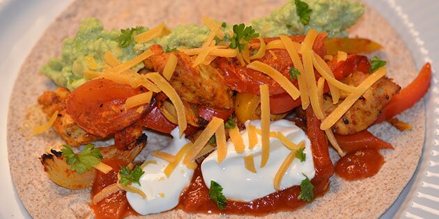 Her som fyld i en pandekage.