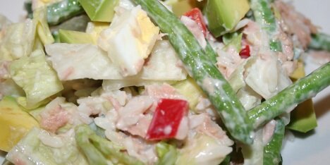 Sund og lækker salat til frokost eller forret.