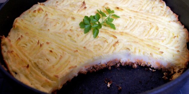 Under låget af kartoffelmos gemmer der sig lækker hakket oksekød