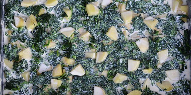 Fløden hældes over.