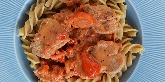 Her serveret med pasta som i Italien.