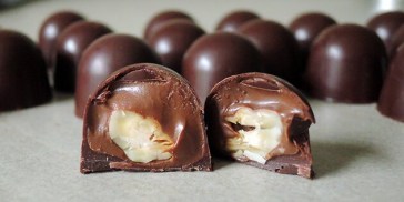 Lækkert fyld med cremet Nutella og hasselnødder