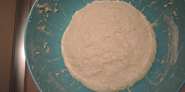 Jeg brugte koldhævet dej, som stod i køleskabet natten over