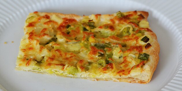 Se hvor luftig butterdejen er.