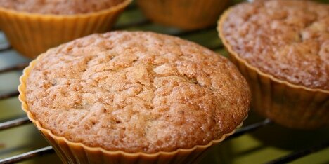 Små lækre muffins med chokolade.