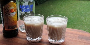 White russian med Kahlua og vodka.