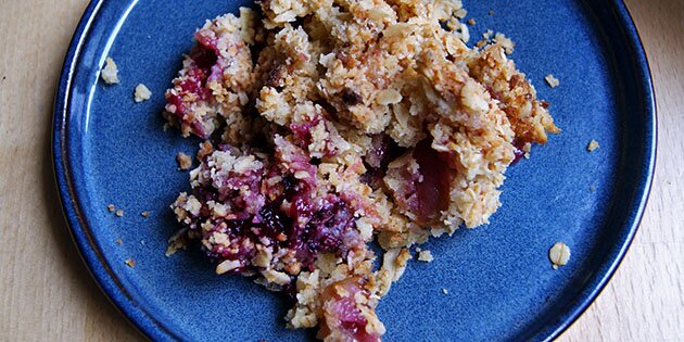 De søde æbler og let syrlige brombær passer perfekt sammen