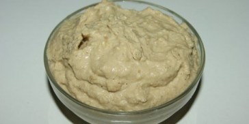 En lækker og letlavet hummus.