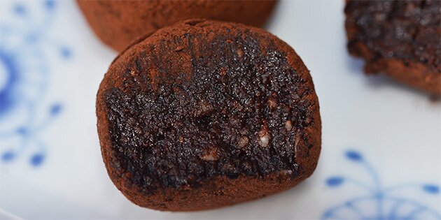 Snasket konsistens og intens smag af chokolade