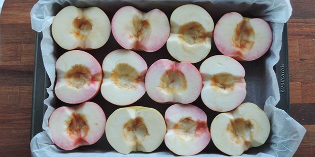 Udhul dem, og kom dem i et ildfast fad