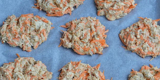 Lækre gulerodsbrud klar til at komme i ovnen