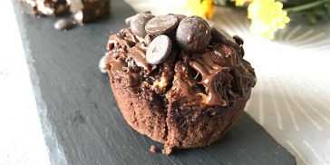 Rocky road smager ikke kun godt som små stykker konfekt, men også i muffins.