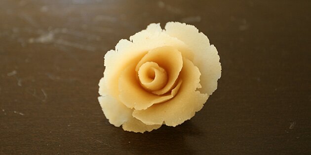 Lav selv marcipanroser