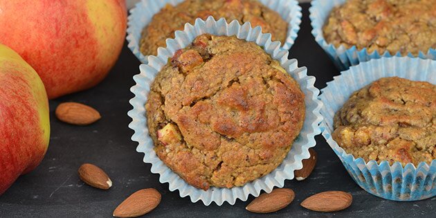 Lækre muffins helt uden mel og raffineret sukker men stadig med en sød smag.