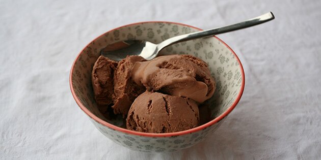 chokoladeis – opskrift uden ismaskine