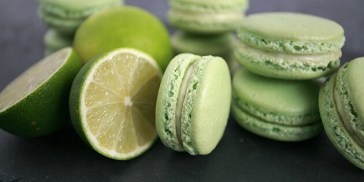 Super lækre macarons fyldt med skøn limecreme