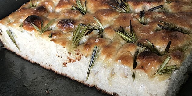 Jeg bagte med ølandshvede, manitoba og god italiensk olivenolie