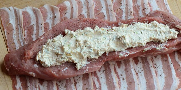 krøllet nominelt Mandag Fyldt mørbrad med pikantost og bacon