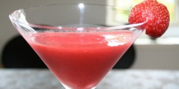 En alkoholfri udgave af den populære strawberry daiquiri.