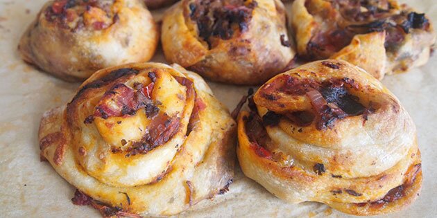 Pizzasnegle er ideelle til madpakken eller på buffeten.