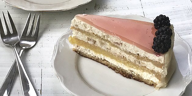 Lagkagen får det fineste snit.