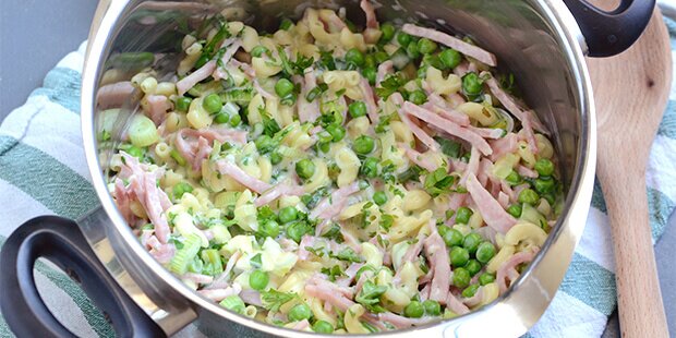 One pot pastaen bliver cremet og lækker.