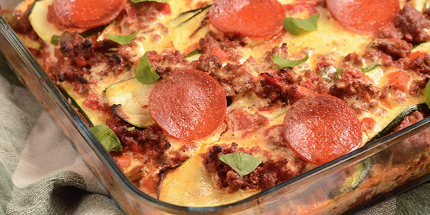 Lasagnen er LCHF og med squash i stedet for lasagneplader.