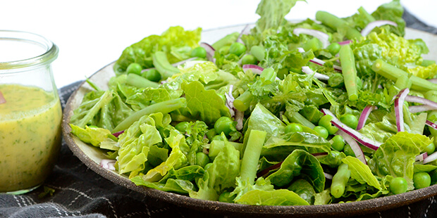 Både dressing og salat passer mega godt til bøf bearnaise
