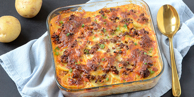 Ovnretten passer sig selv i ovnen, så du kan slappe af imens.