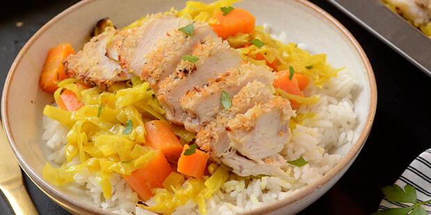 Spidskålen bliver mør og lækker og smager rigtig godt sammen med karrysovsen.