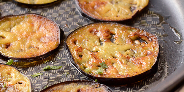 Den flotte stegeskorpe giver masser af smag.