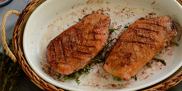 Det er virkelig nemt at tilberede and på den her måde.