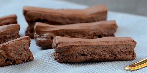 Brug dem f.eks. i en lagkage eller spis dem til kaffen.