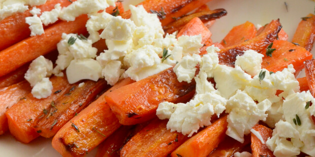 Stegte gulerødder med feta
