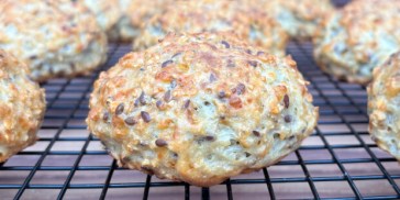 Proteinboller med hytteost, skyr og havregryn