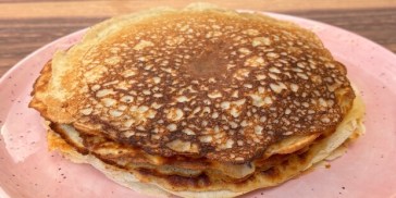 Pandekager med hytteost